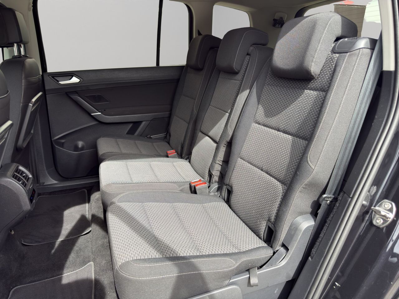 Volkswagen Touran Life 2.0 TDI 110kW (150CV) DSG - Foto 2