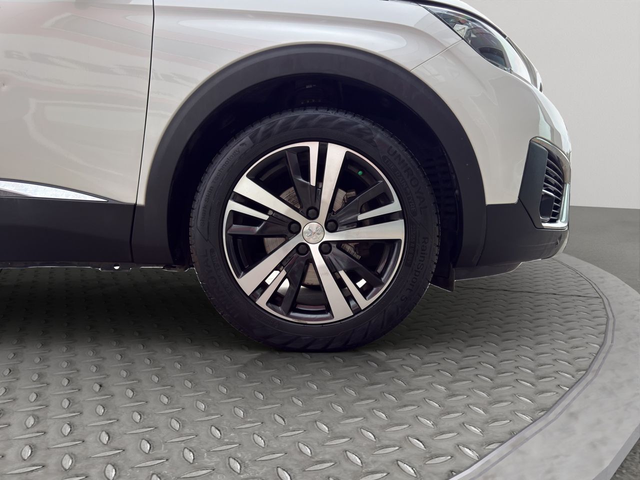 Peugeot 5008 GT-Line BlueHDi 96kW (130CV) S&S EAT8 - Foto 2