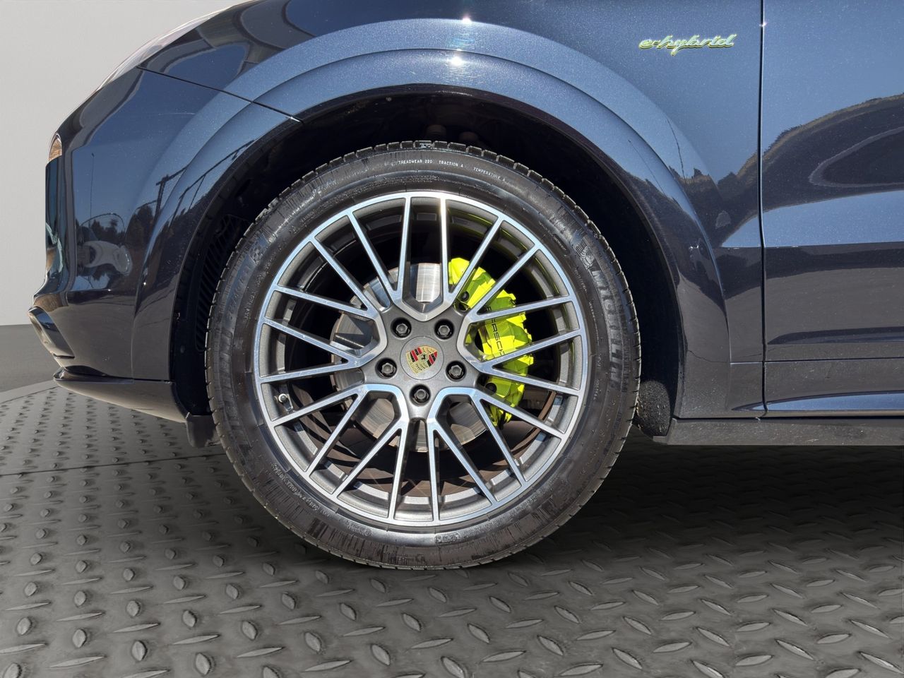 Porsche Cayenne E-Hybrid - Foto 2
