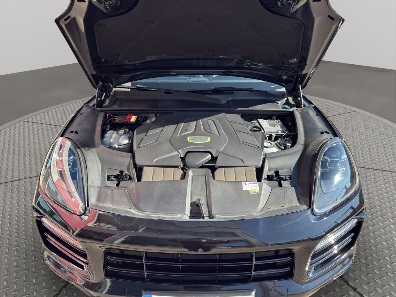 Porsche Cayenne E-Hybrid - Foto 2