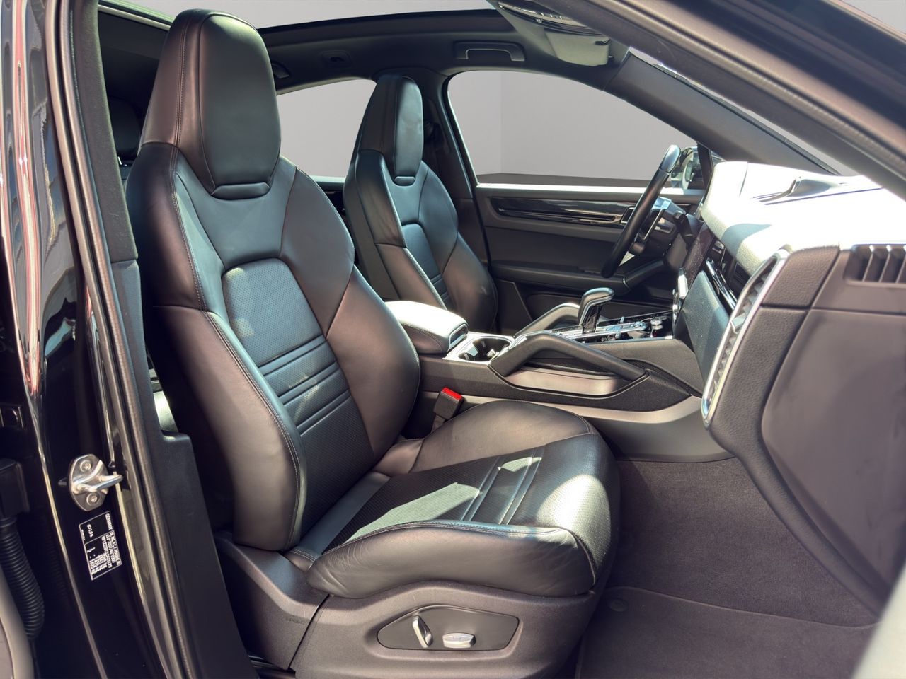 Porsche Cayenne E-Hybrid - Foto 2