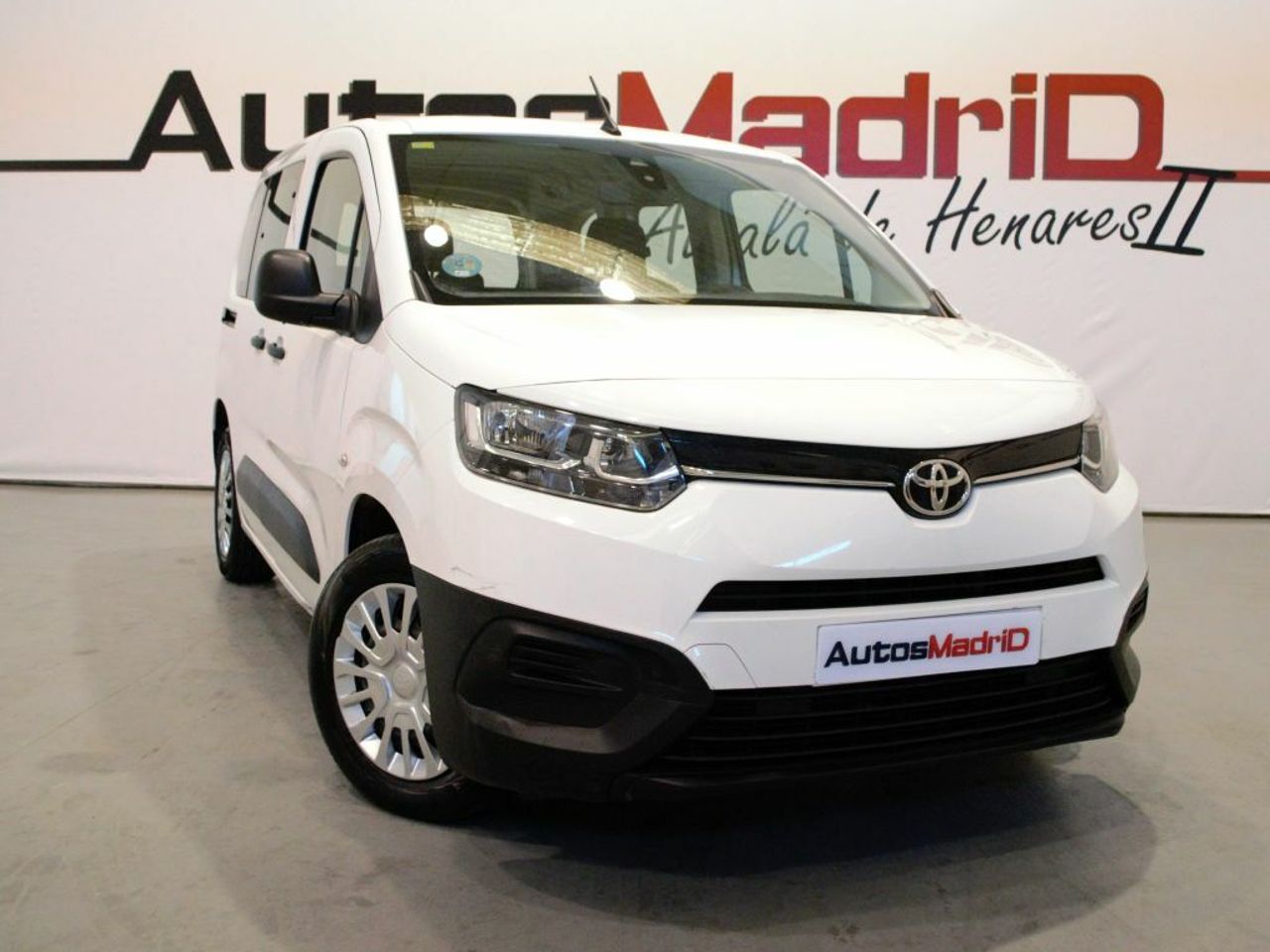 Faros halogenos con luz  de segunda mano - toyota proace city 2020 /