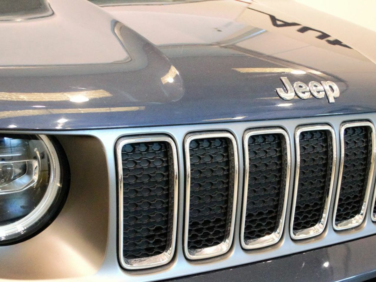 jeep renegade 2021 / foto grande (3)