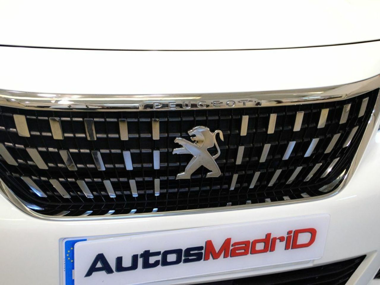 peugeot 3008 2019 / foto grande (3)