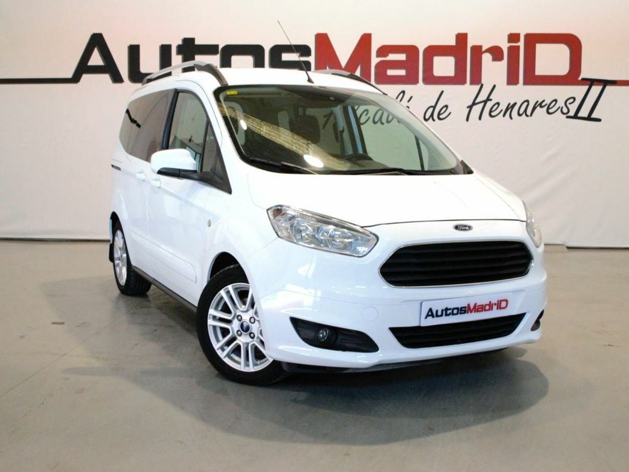 Mueble auxiliar  de segunda mano - ford tourneo courier 2017 /