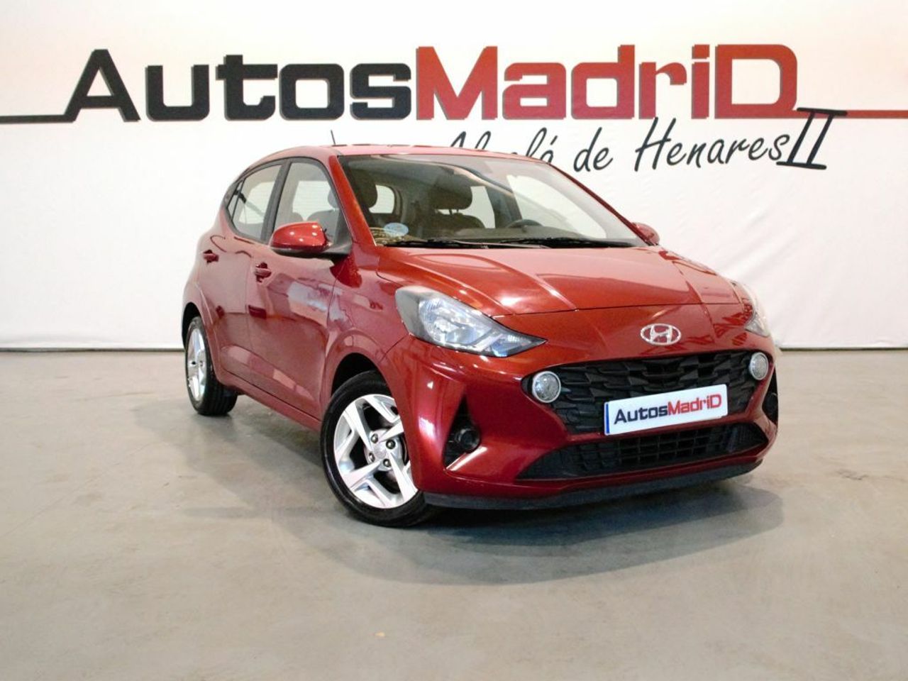 Hyundai i10 color negro  de segunda mano - hyundai i10 2021 /