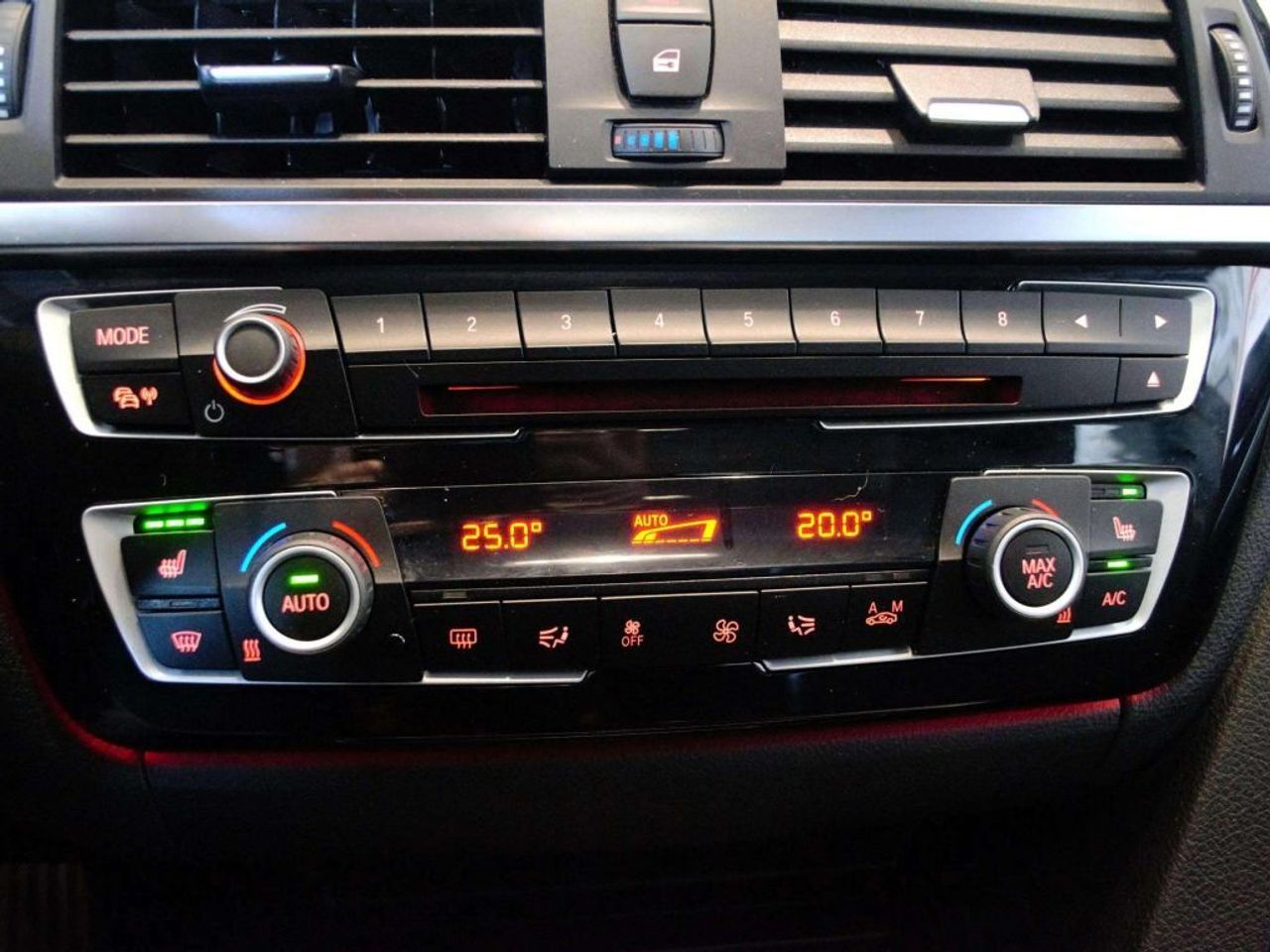 BMW Serie 3 318i - foto 29