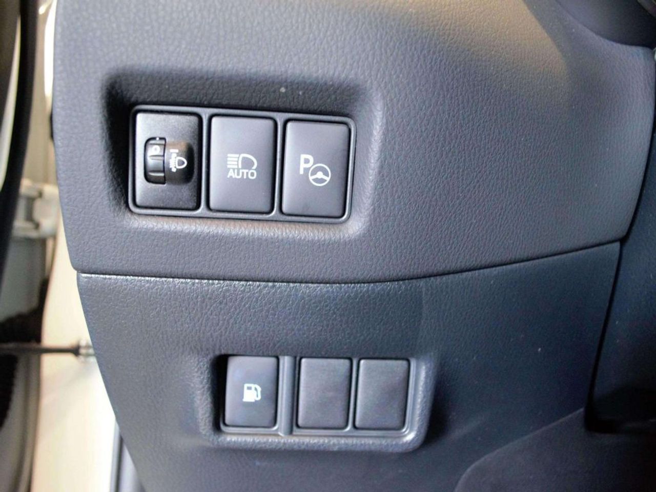 Toyota C-HR 1.8 125H Advance - foto 19