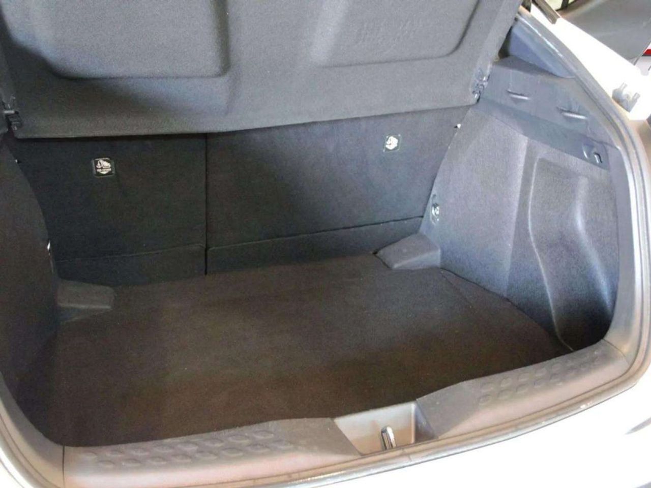 Toyota C-HR 1.8 125H Advance - foto 8