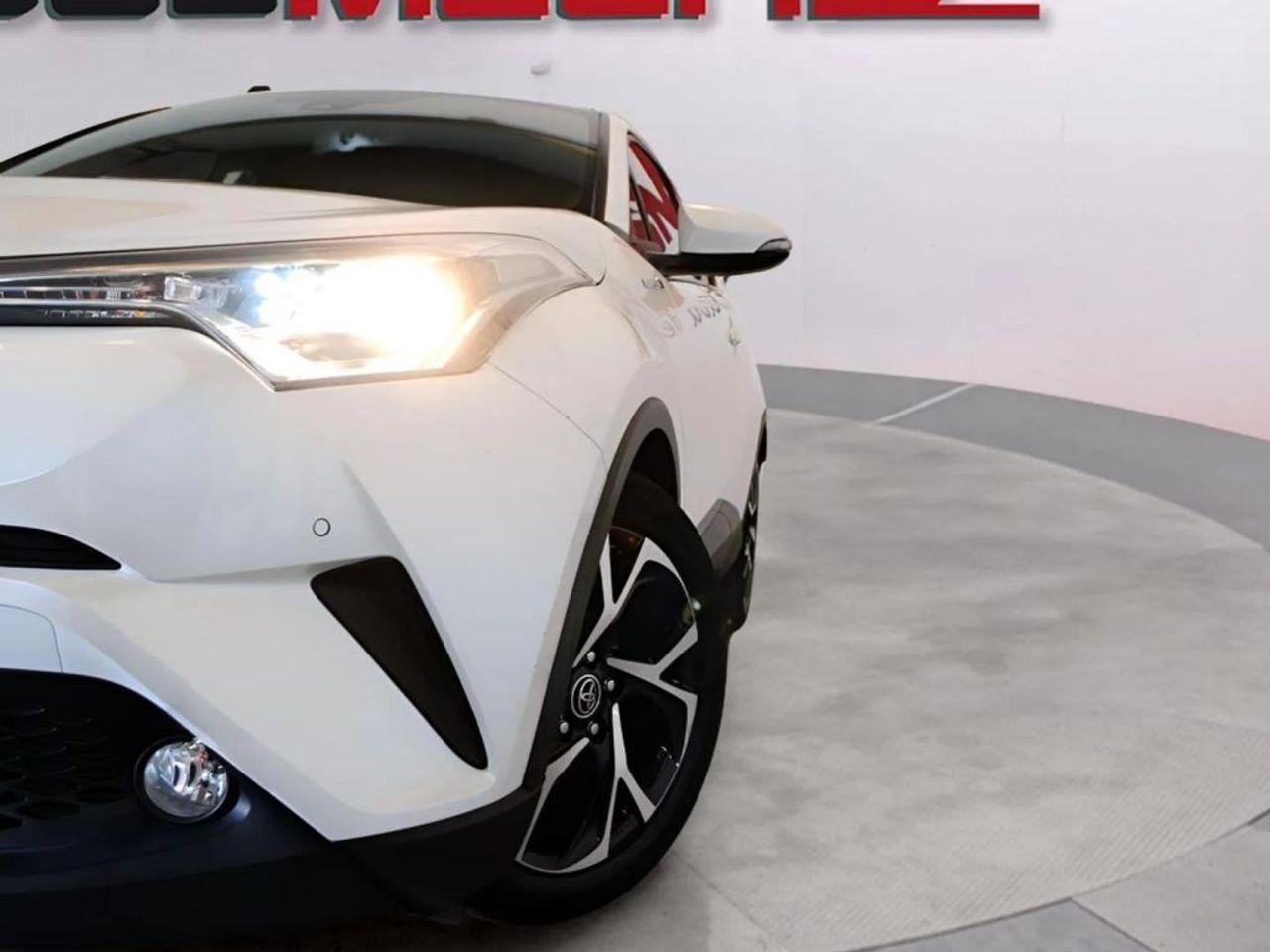 Toyota C-HR 1.8 125H Advance - foto 33