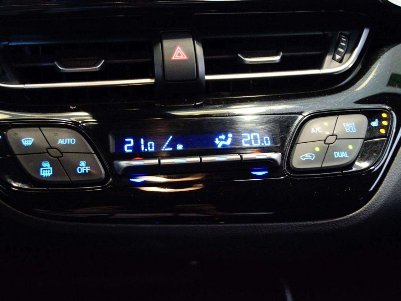 Toyota C-HR 1.8 125H Advance - foto 30