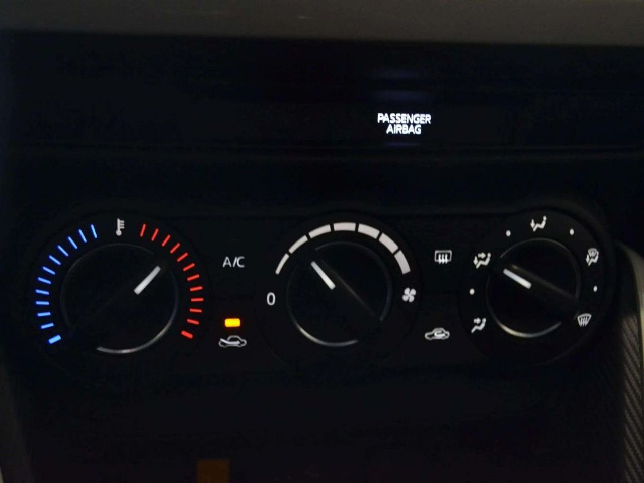 Mazda 2 e-SKYACTIV G 66kW (90CV) Center-Line - foto 26