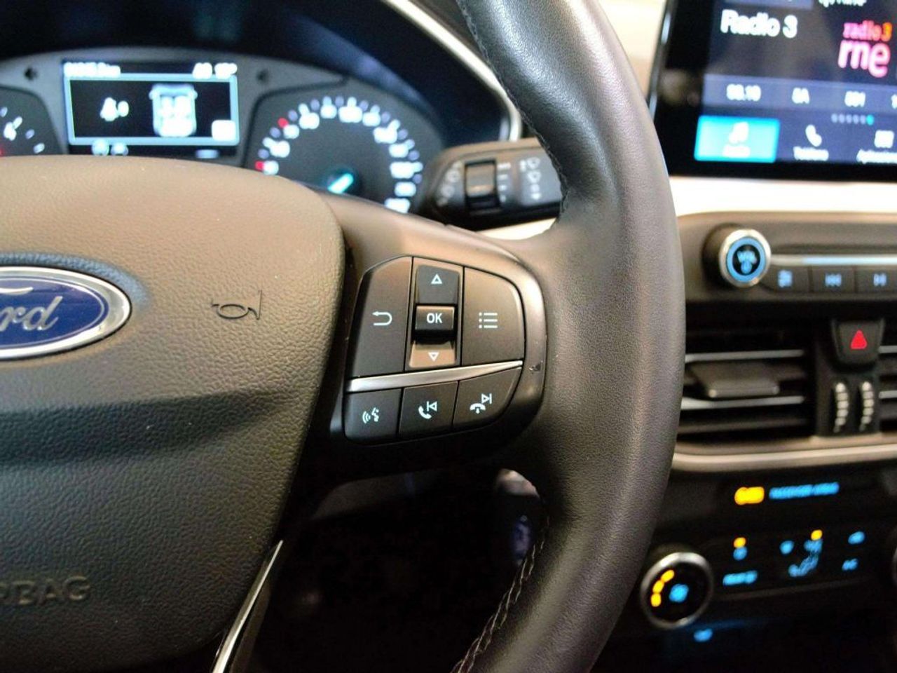 Ford Focus 1.5 Ecoblue 88kW Trend Edition - foto 23