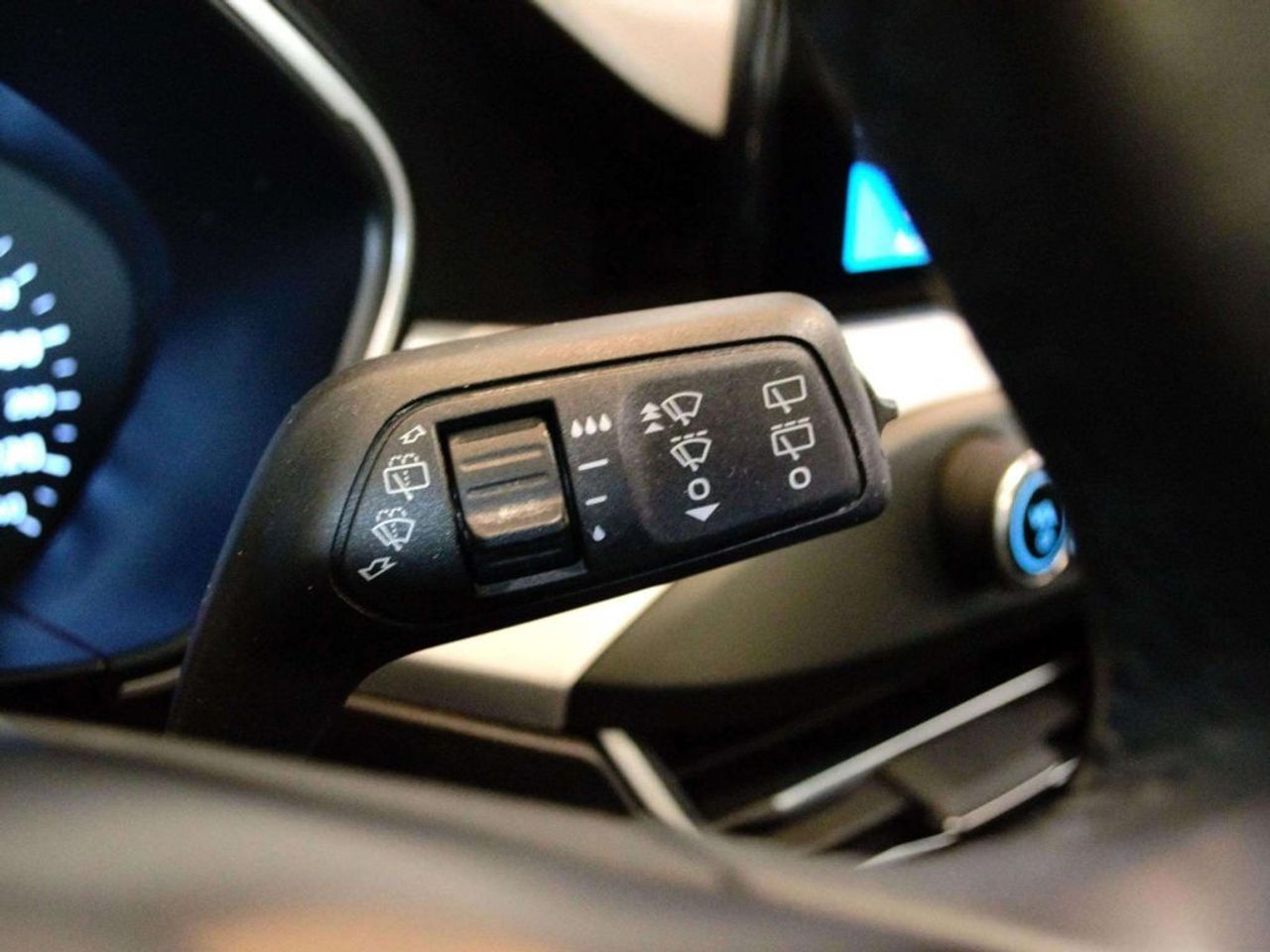 Ford Focus 1.5 Ecoblue 88kW Trend Edition - foto 25