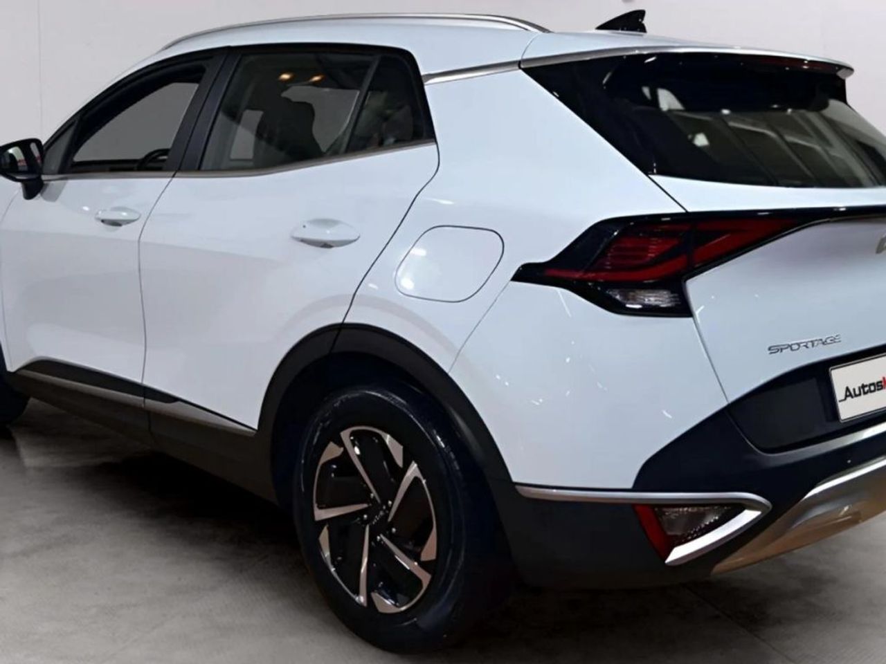 Kia Sportage 1.6 T-GDi 110kW (150CV) Concept 4x2 - foto 8