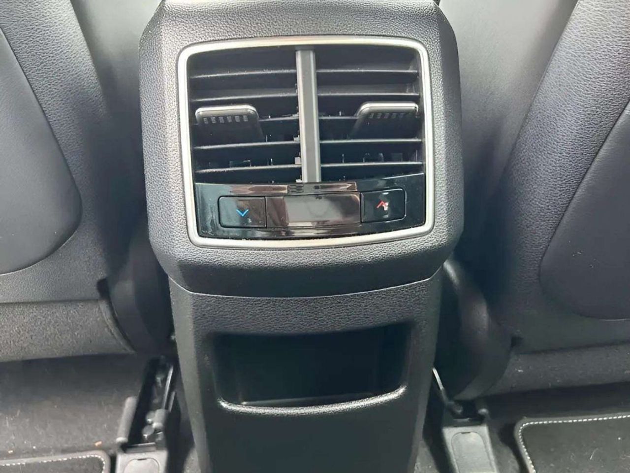 Kia Sportage 1.6 T-GDi PHEV 198kW (265CV) Drive 4x4 - foto 13