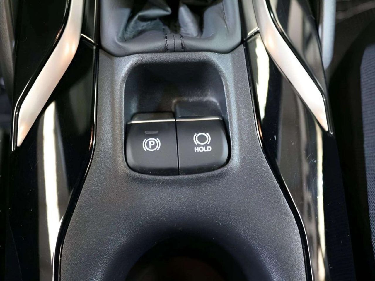 Toyota Corolla 1.8 125H BUSINESS PLUS E-CVT - foto 26