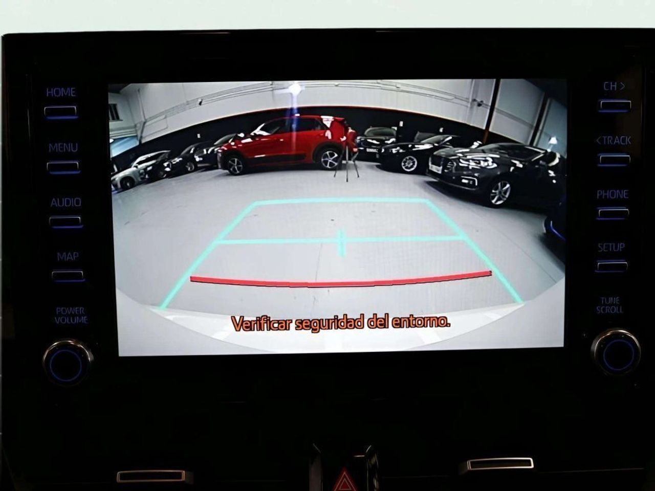 Toyota Corolla 1.8 125H BUSINESS PLUS E-CVT - foto 23