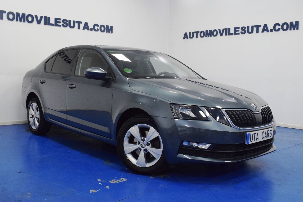 Local doble altura  de segunda mano - skoda octavia 2019 /
