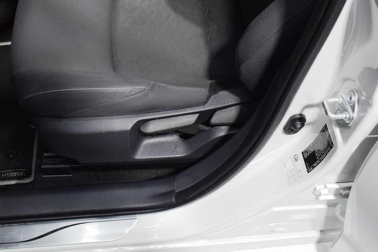Toyota Corolla 1.8 125H ACTIVE TECH ECVT  - Foto 13