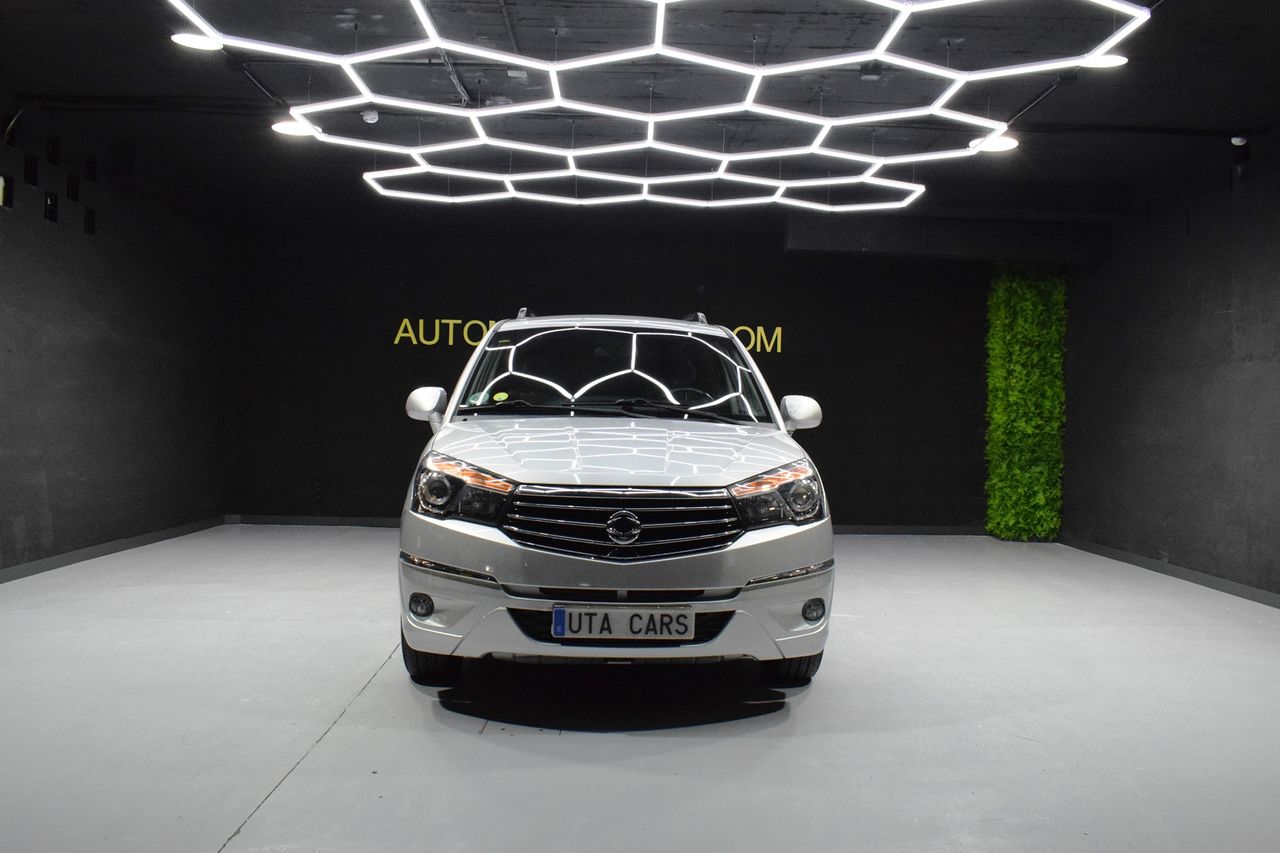 ssangyong rodius 2016 / foto grande (3)