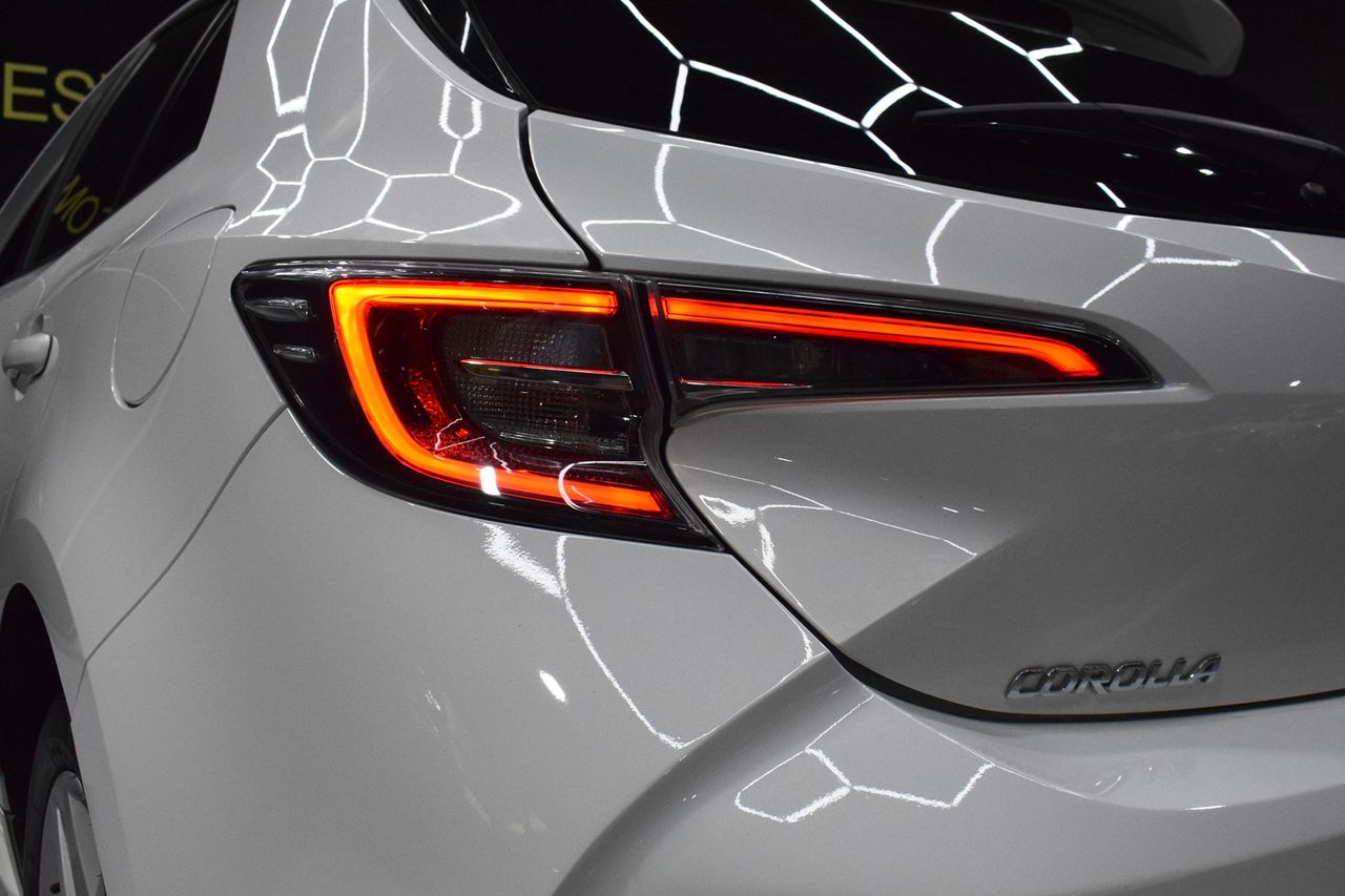 Toyota Corolla 1.8 HYBRID ACTIVE TECH E-CVT - Foto 27