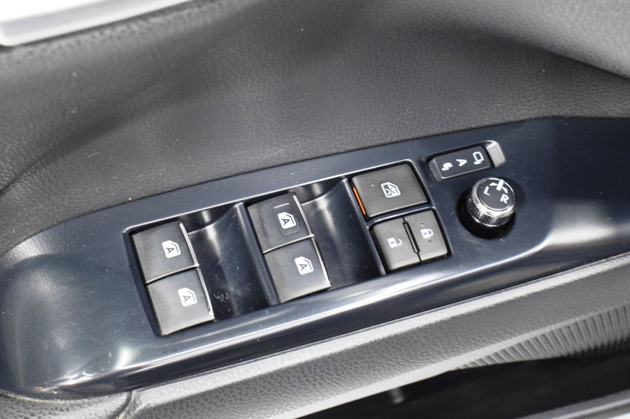 Toyota Camry 2.5 220H Luxury  - Foto 27