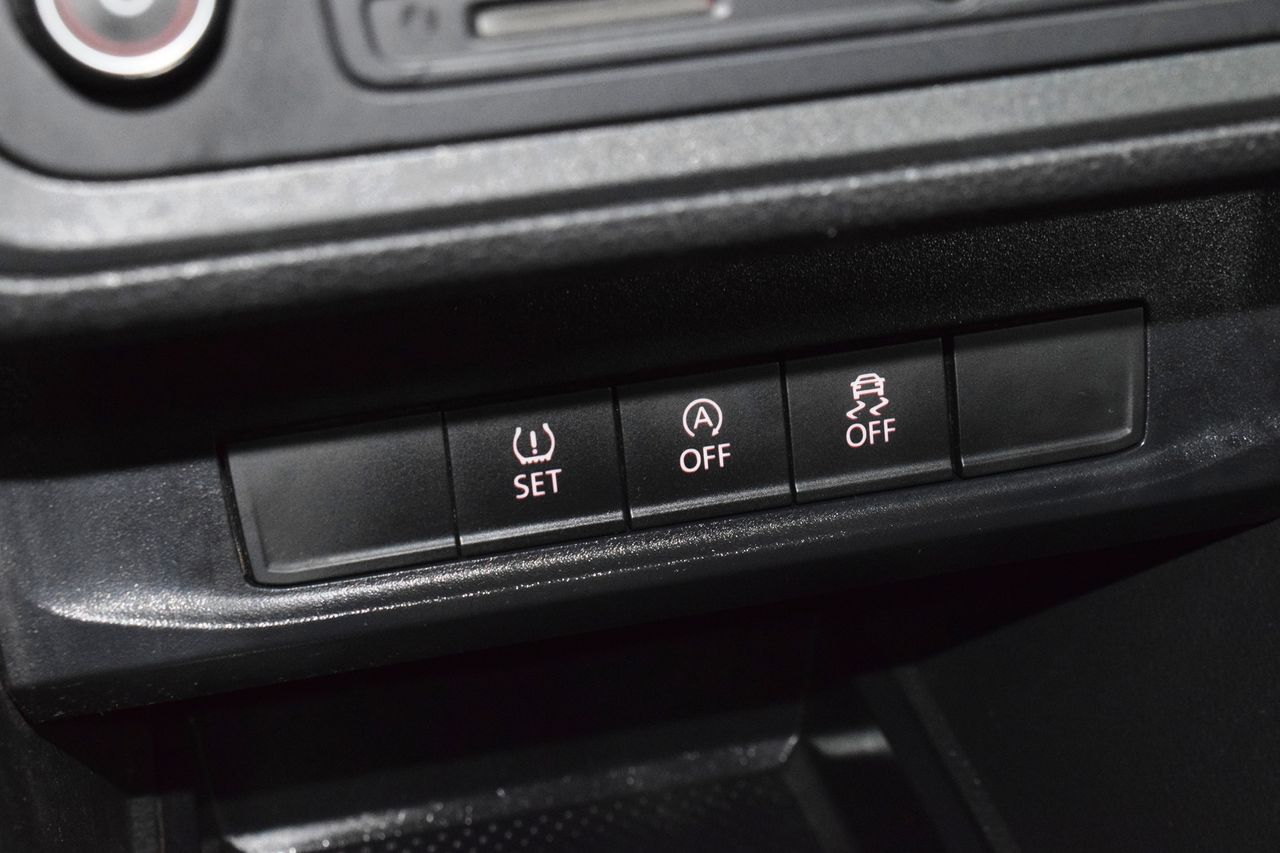 Volkswagen Caddy Profesional Kombi BMT 2.0 TDI 100CV   - Foto 19