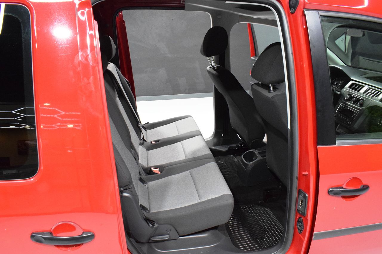 Volkswagen Caddy Profesional Kombi BMT 2.0 TDI 100CV   - Foto 10