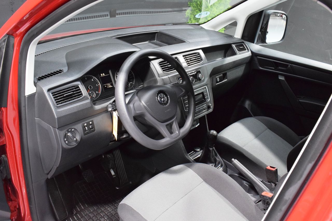 Volkswagen Caddy Profesional Kombi BMT 2.0 TDI 100CV   - Foto 9