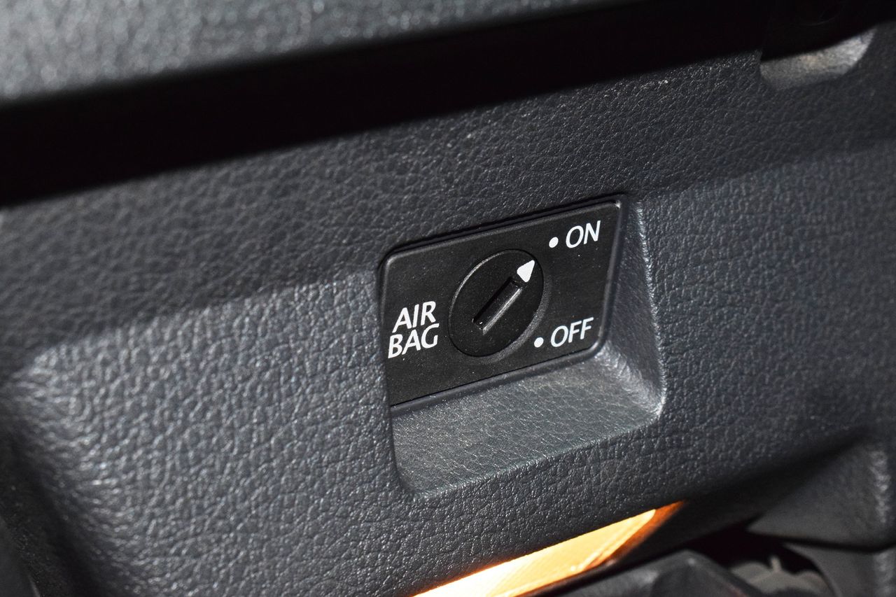 Volkswagen Caddy Profesional Kombi BMT 2.0 TDI 100CV   - Foto 22