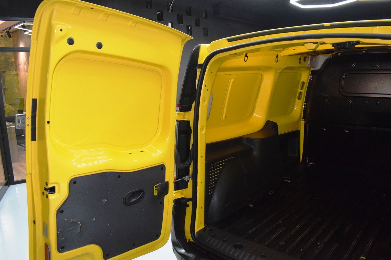 Renault Kangoo EXPRESS Maxi 2p Blue dCi 70 kW (95CV)  - Foto 9