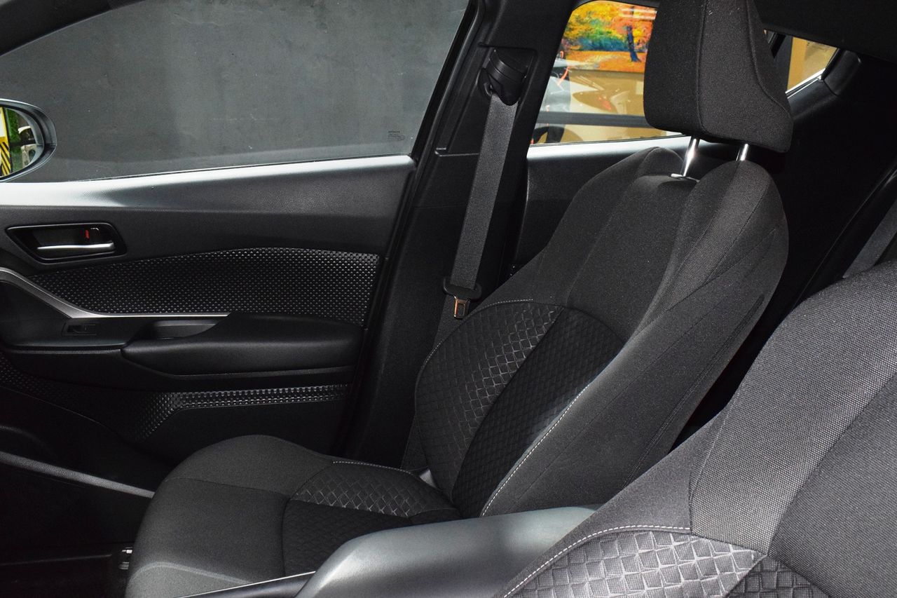 Toyota C-HR 1.8 125H Active  - Foto 21