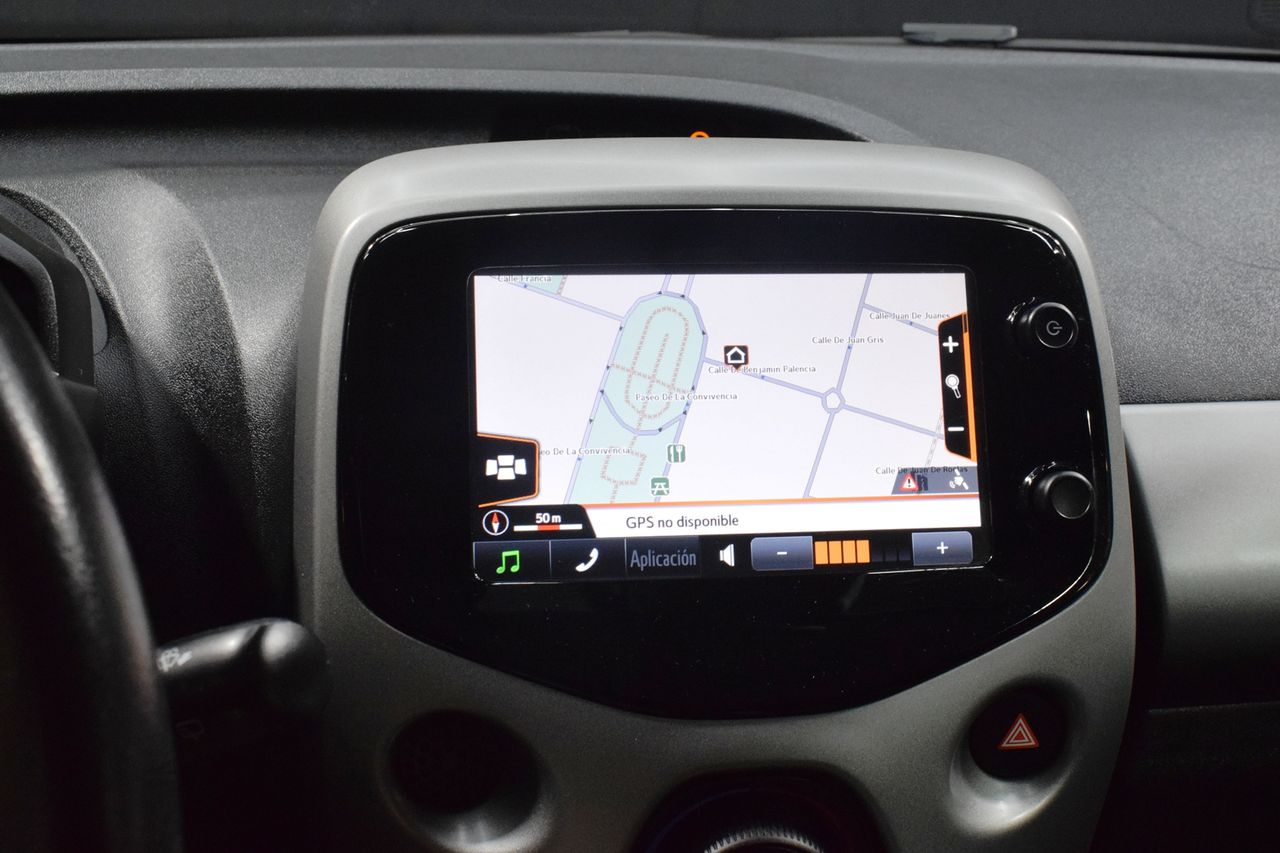 Toyota Aygo 1.0 XPLAY 70 CV AUTO  - Foto 10