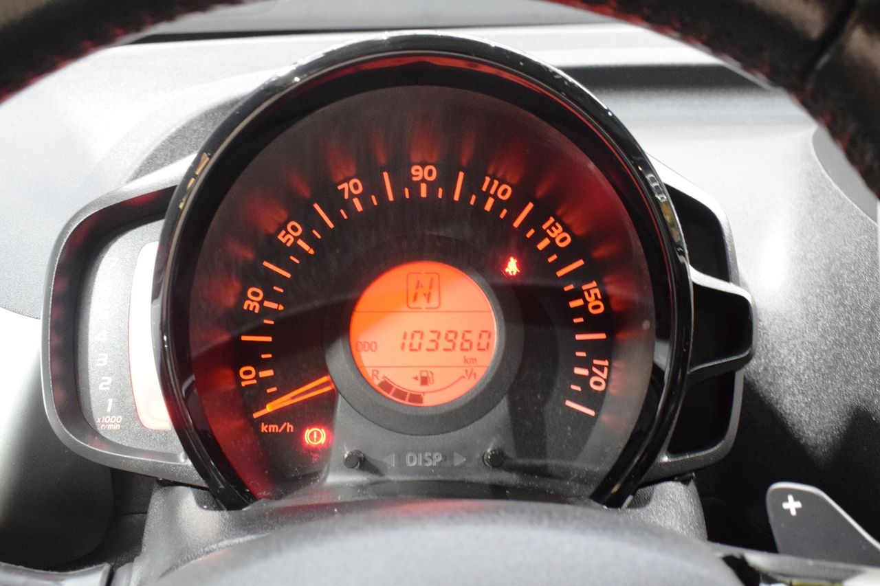Toyota Aygo 1.0 XPLAY 70 CV AUTO  - Foto 12