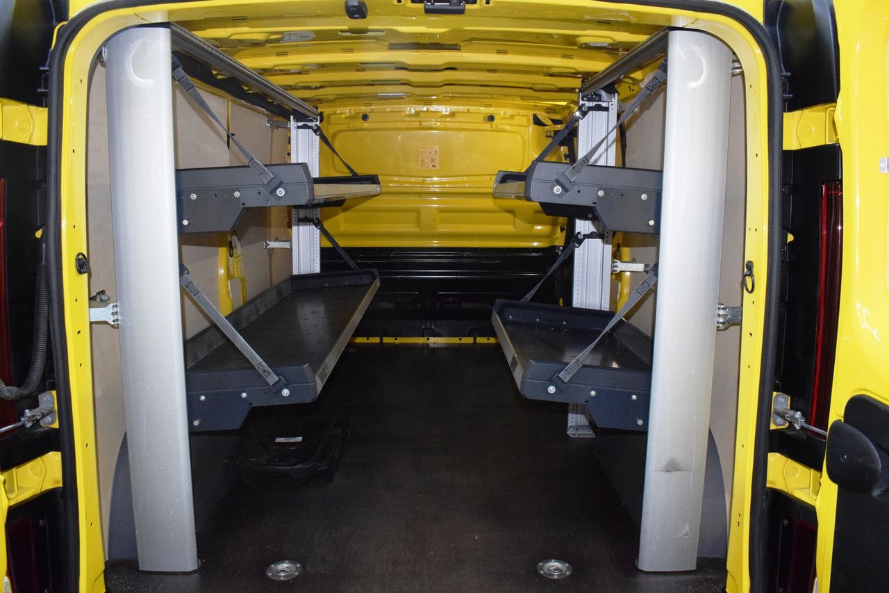 Renault Trafic Furgón 29 L2H1 Energy BluedCi 95CV 4 P - Foto 9