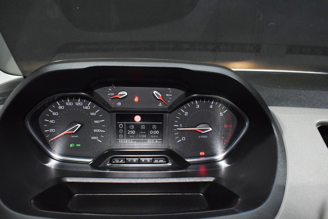 Peugeot Rifter Active Long BlueHDi 73kW 5 P - Foto 15