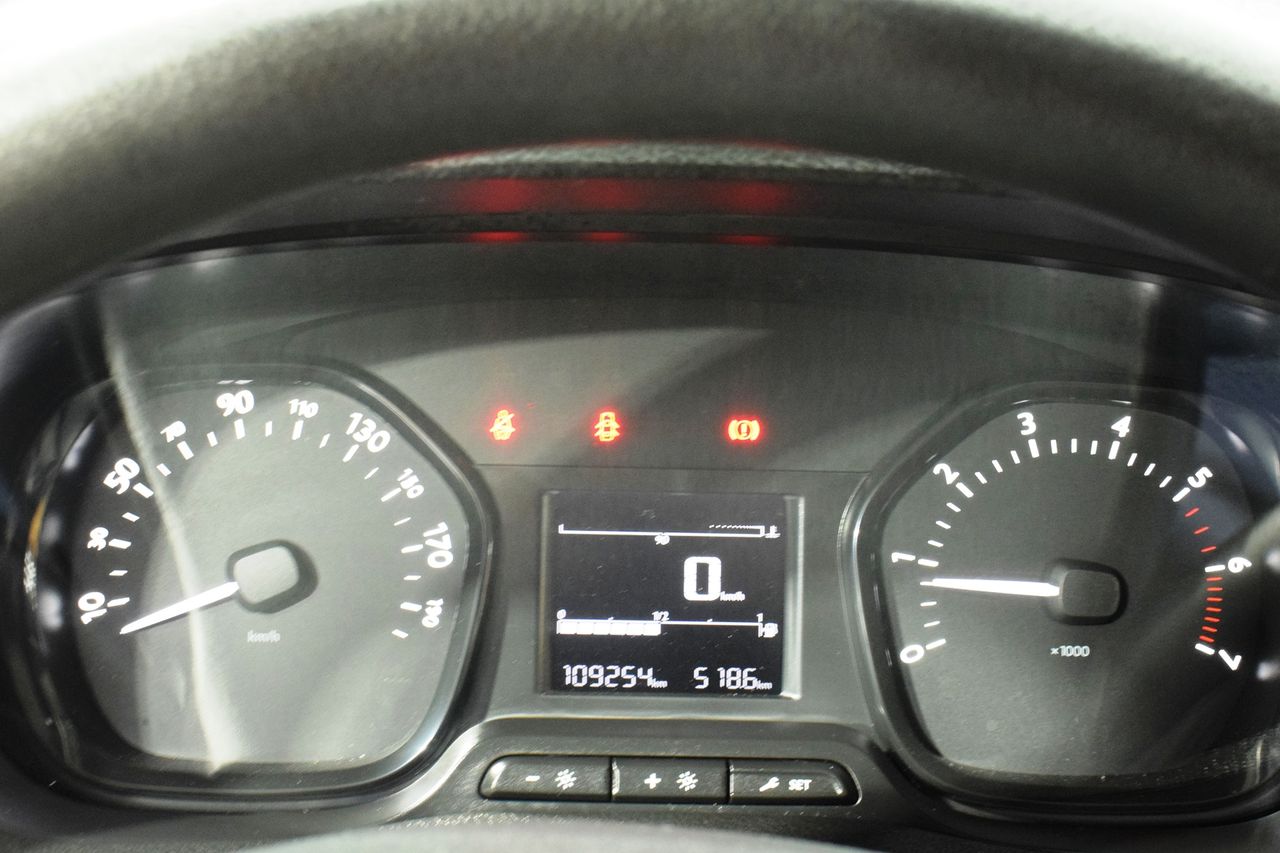 Toyota Proace MEDIO (L1) 2.0D 90kW COMFORT CARGA + - Foto 15