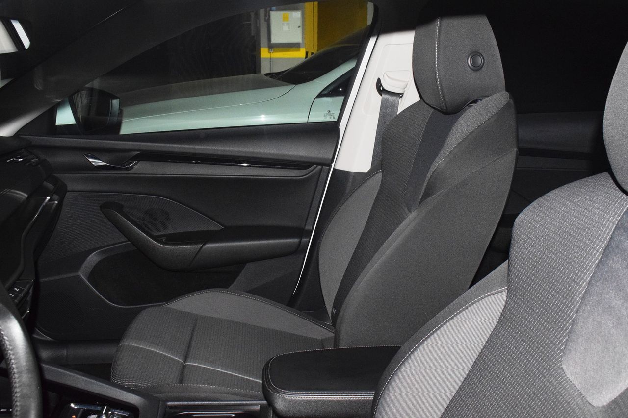 Skoda Octavia Combi 1.0 TSI 81kW(110CV) DSG mHEV Ambition - Foto 24