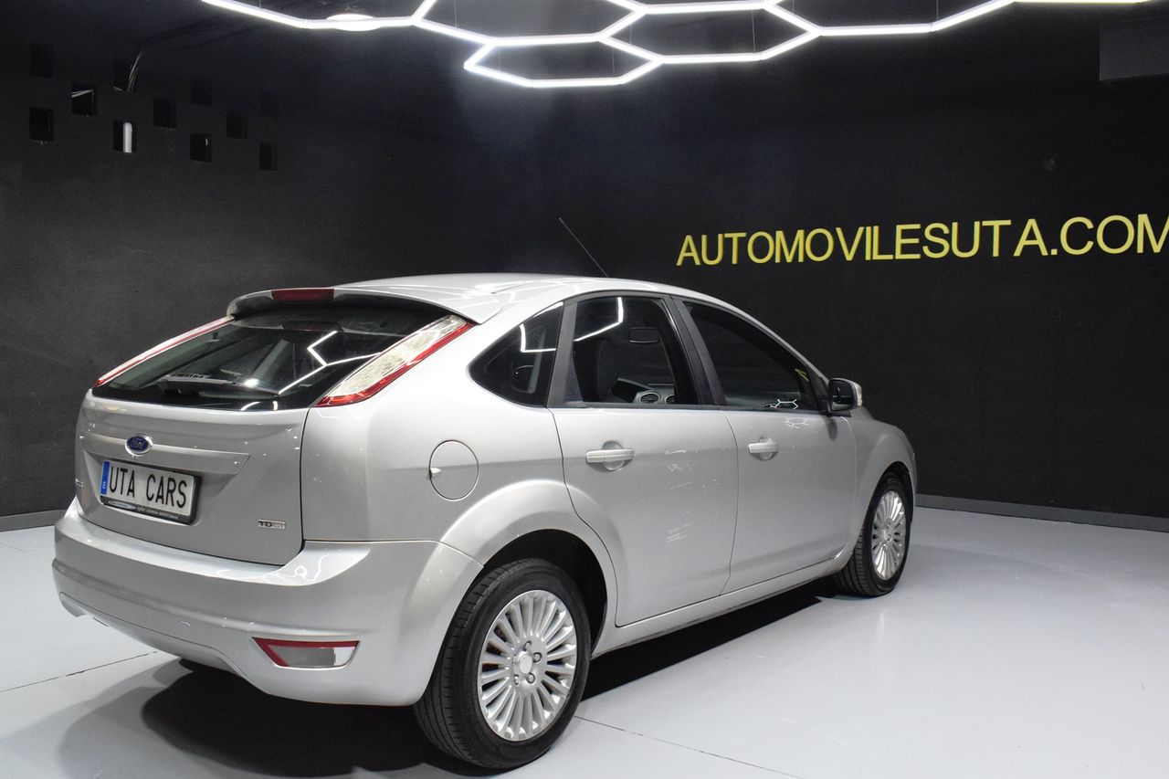 Ford Focus 1.8 TDCI TITANIUM - Foto 7