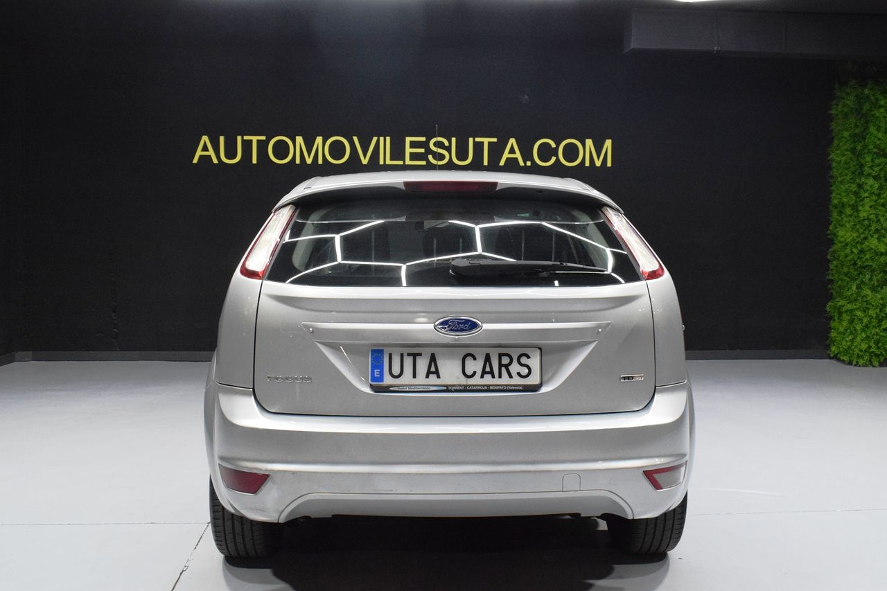 Ford Focus 1.8 TDCI TITANIUM - Foto 6