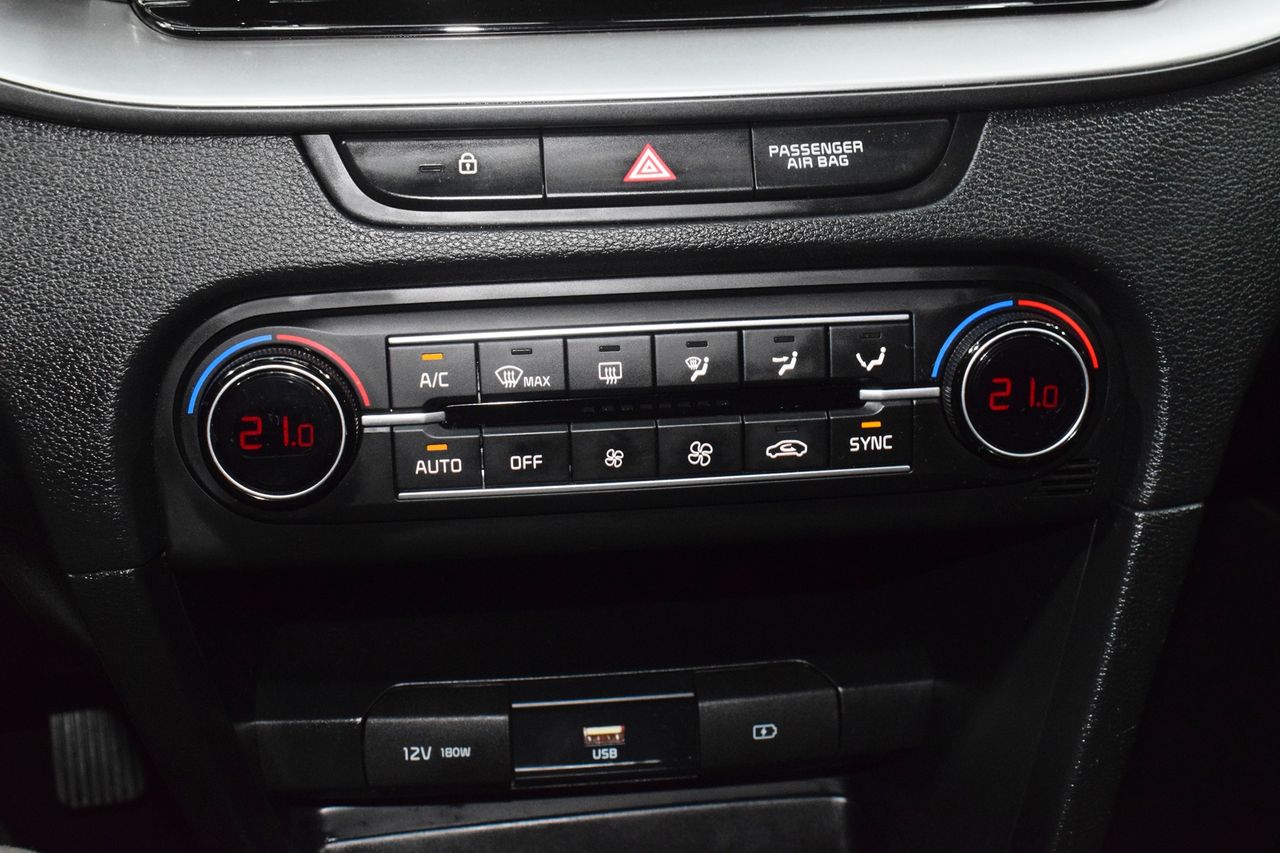 Kia Ceed TOURER 1.6 MHEV IMT 100KW DRIVE - Foto 14