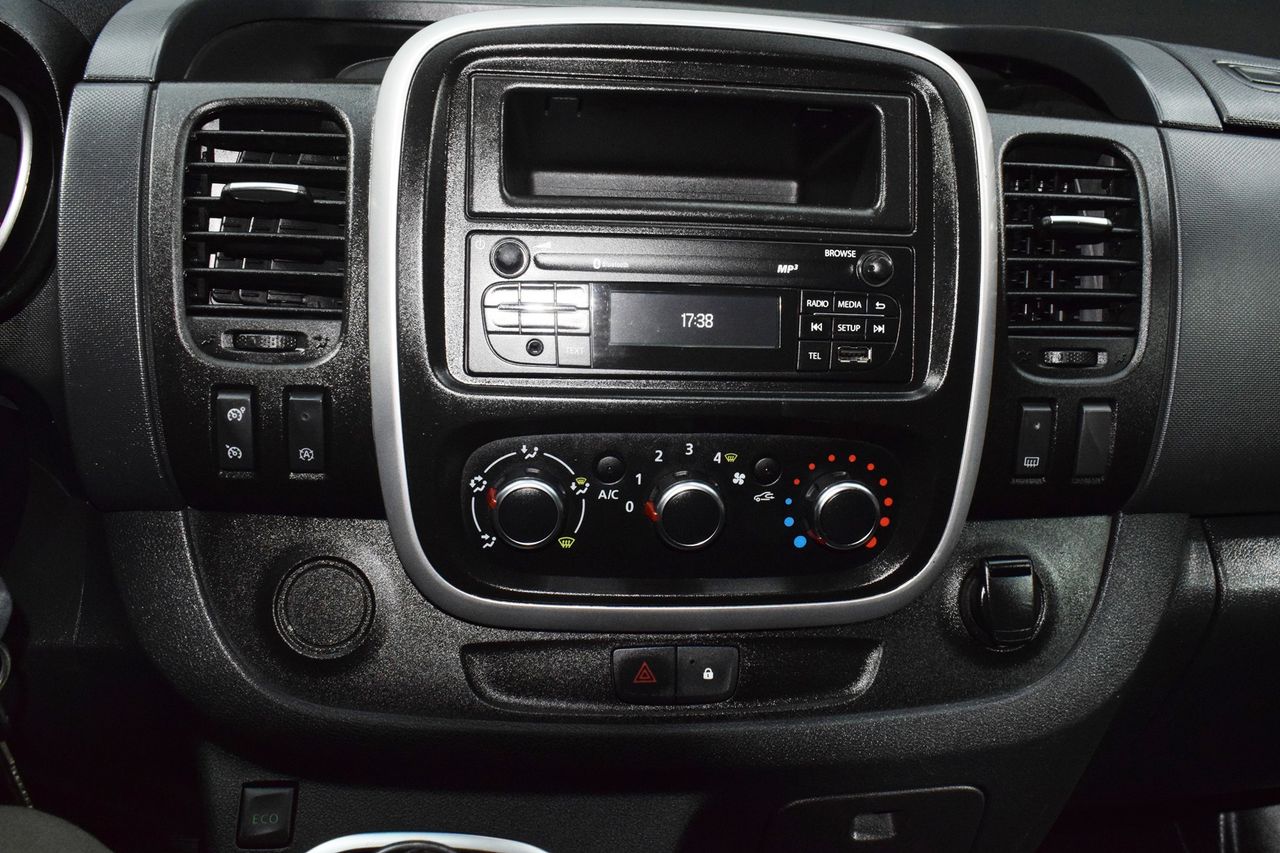 Renault Trafic Furgón 29 L2H1 Energy BluedCi 70 kW 4 P - Foto 16