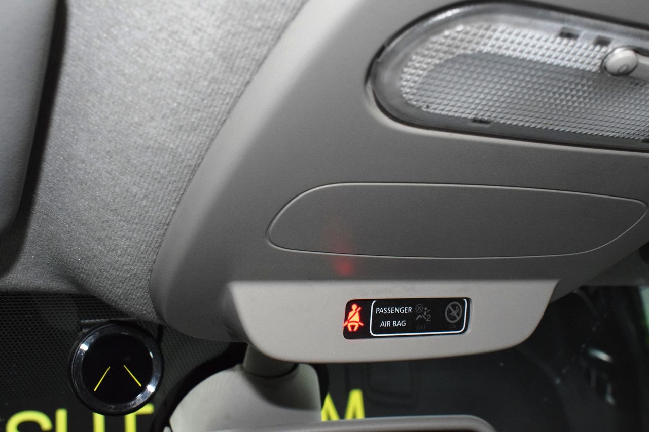 Renault Trafic Furgón 29 L2H1 Energy BluedCi 70 kW 4 P - Foto 20