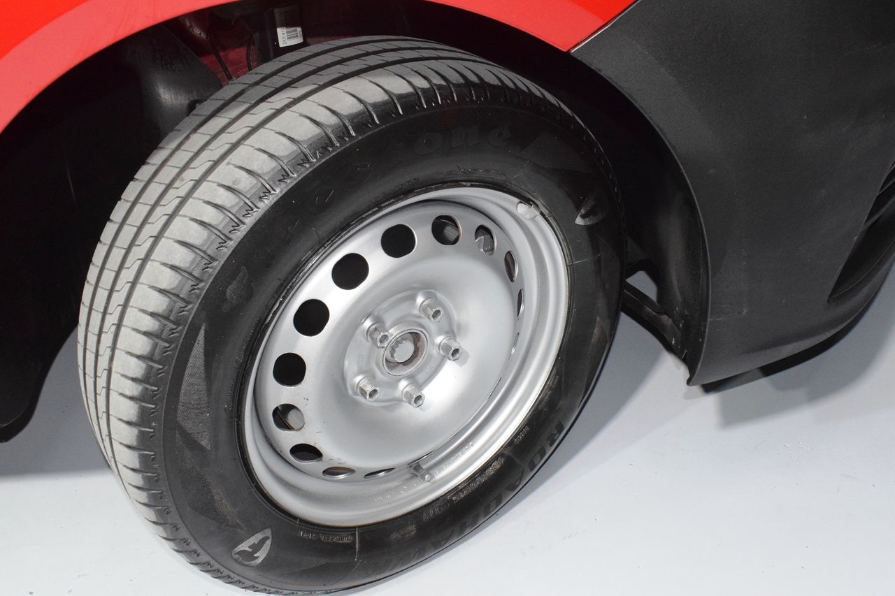 Volkswagen Caddy Profesional Kombi BMT 2.0 100 CV - Foto 28