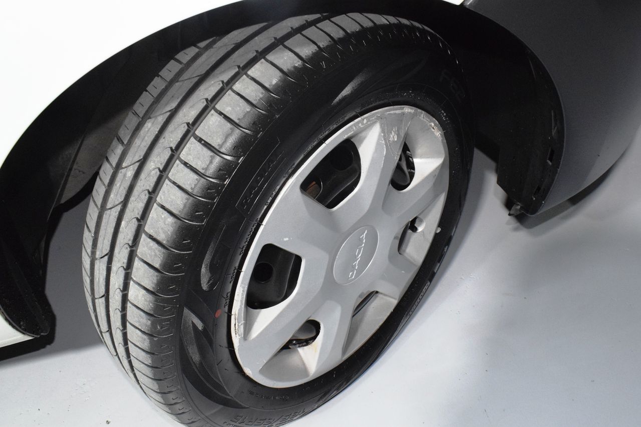 Dacia Dokker Essential 1.6 75kW - Foto 24