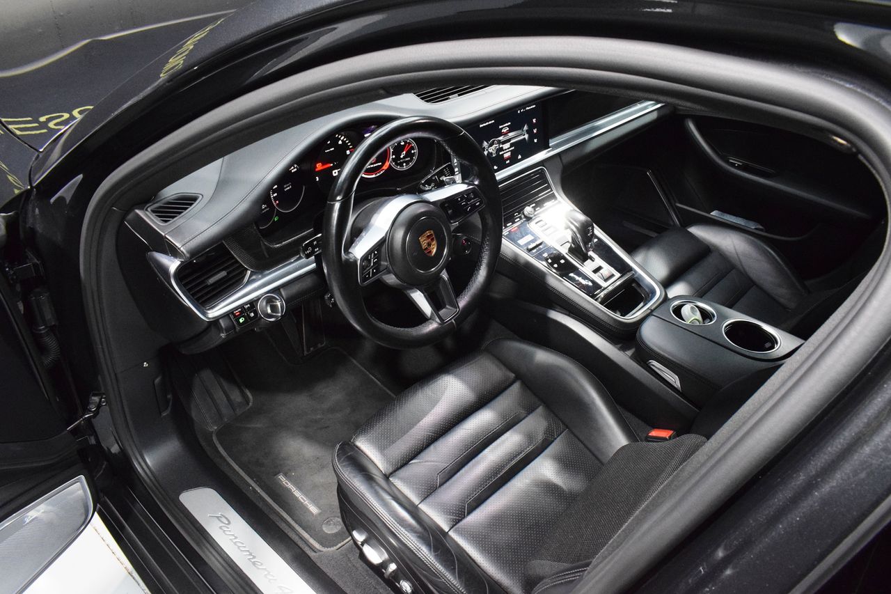 Porsche Panamera 4S DIESEL - Foto 9