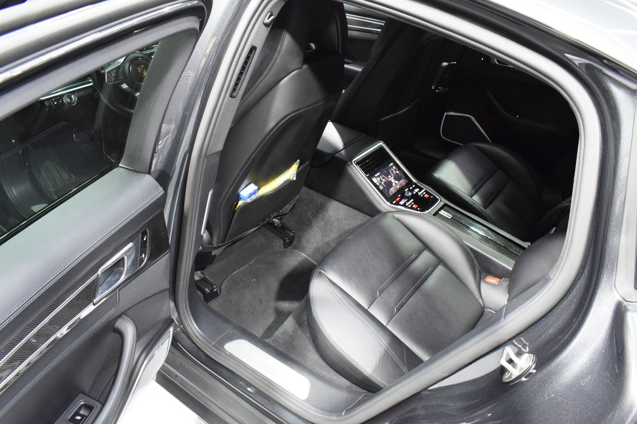 Porsche Panamera 4S DIESEL - Foto 10