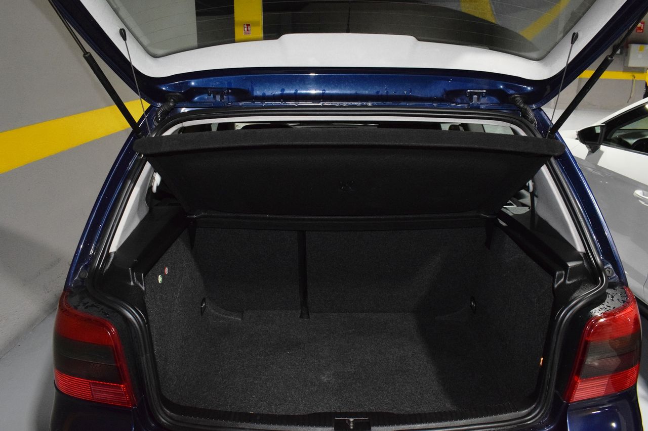 Volkswagen Golf 1.6 HIGHLINE - Foto 24