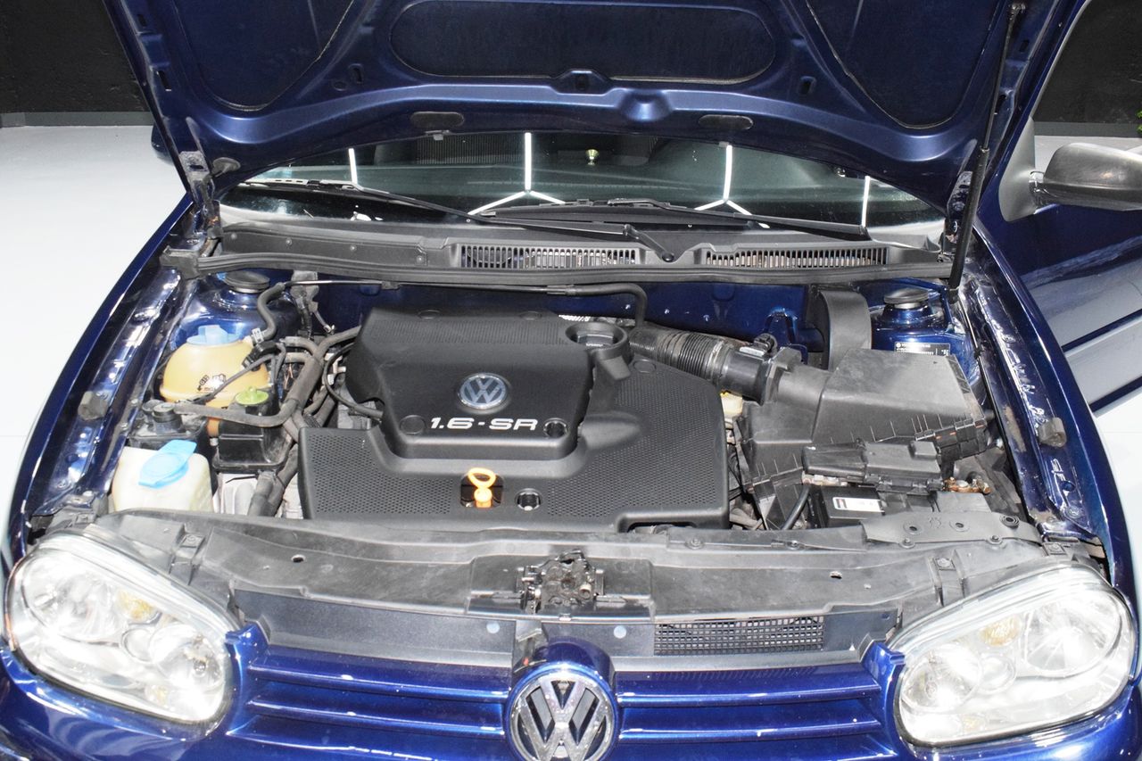 Volkswagen Golf 1.6 HIGHLINE - Foto 16